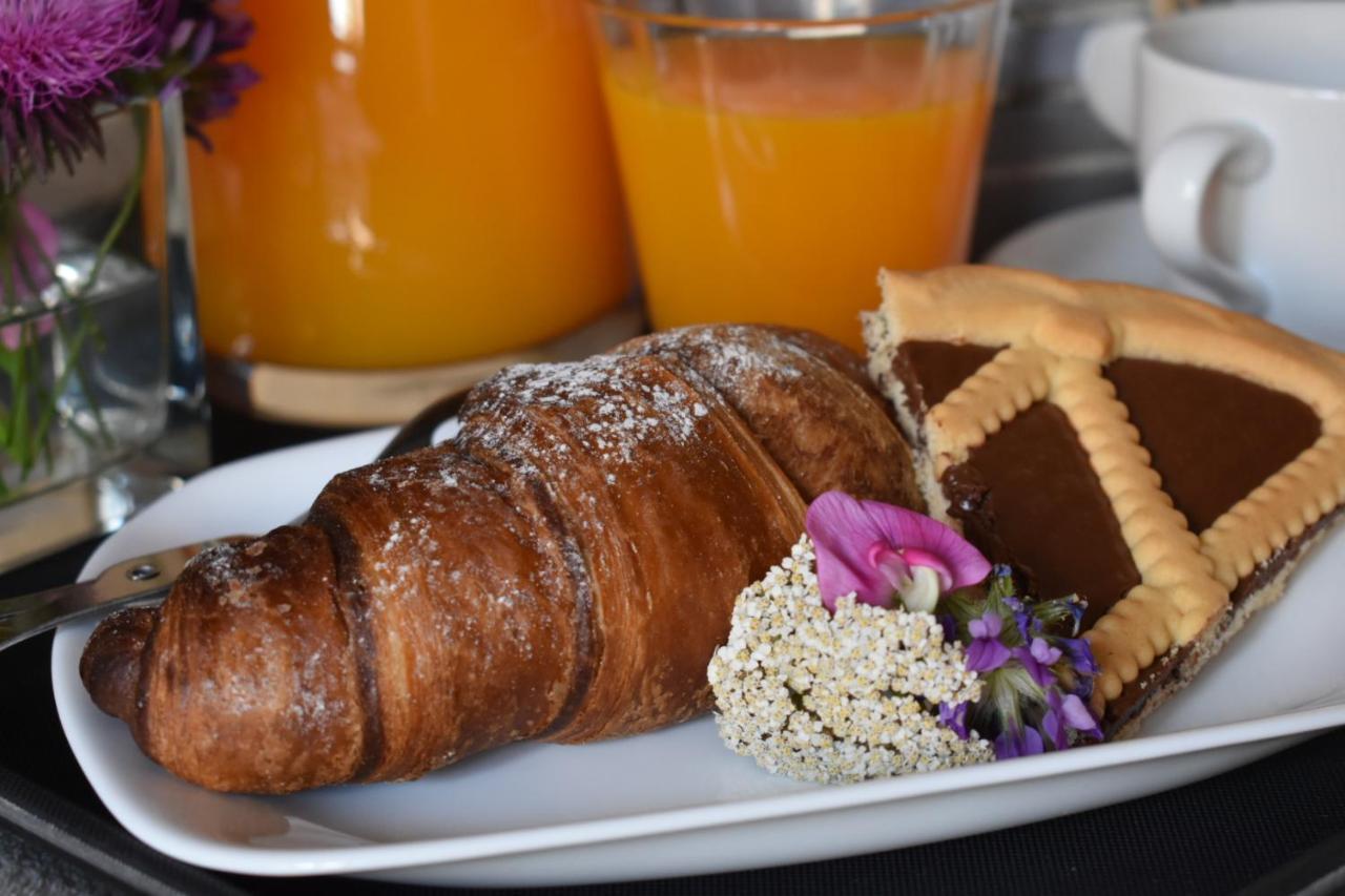 Lo Sciatore Hotel & Restaurant Camigliatello Silano Ngoại thất bức ảnh