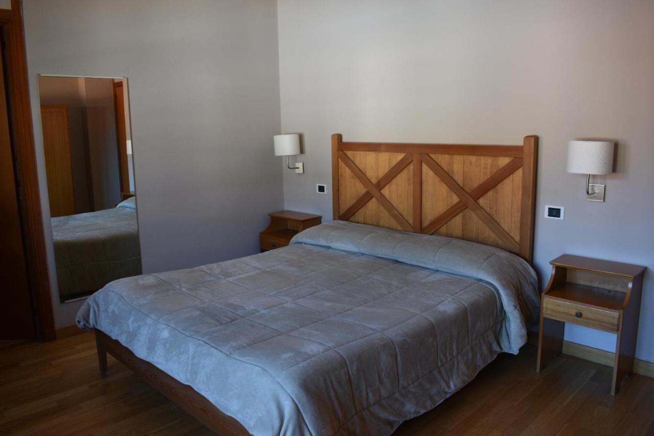 Lo Sciatore Hotel & Restaurant Camigliatello Silano Ngoại thất bức ảnh